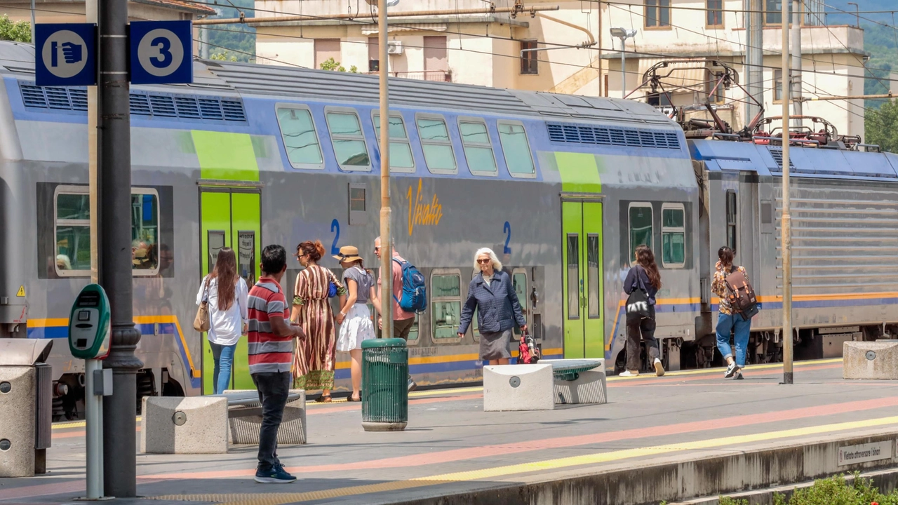 I sindaci alzano la voce contro i disservizi ferroviari. Nella foto la stazione di Figline I sindaci alzano la voce contro i disservizi ferroviari. Nella foto la stazione di Figline