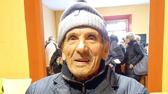 Un’immagine di Giorgio Ducceschi scattata da Andrea Nannini durante l’assemblea della Pro Loco di Prunetta nel marzo del 2023 Un’immagine di Giorgio Ducceschi scattata da Andrea Nannini durante l’assemblea della Pro Loco di Prunetta nel marzo del 2023