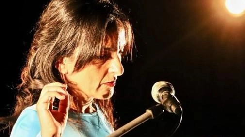 Benedetta Giuntini, protagonista insieme a David Riondino di “La Misericordia è degli inquieti”, spettacolo di beneficenza in scena stasera a Castelfiorentino Benedetta Giuntini, protagonista insieme a David Riondino di “La Misericordia è degli inquieti”, spettacolo di beneficenza in scena stasera a Castelfiorentino