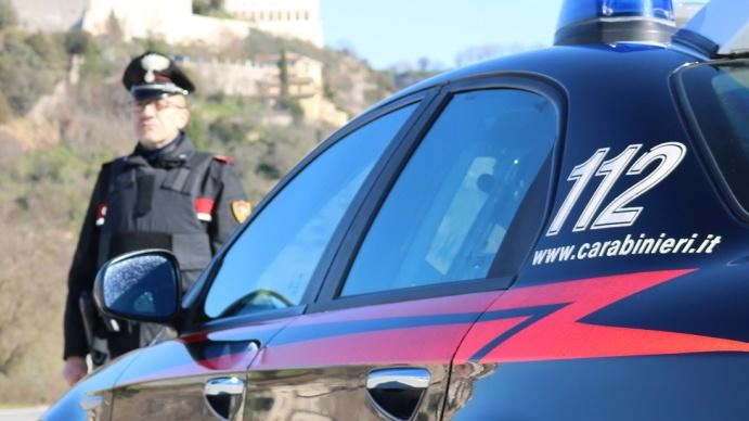 Spoleto, ventottenne denunciato dai carabinieri Spoleto, ventottenne denunciato dai carabinieri