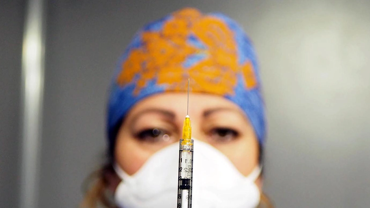 Partita la campagna vaccinale influenzale a La Spezia per proteggere gli ottantamila spezzini a rischio. Vaccino gratuito per categorie specifiche, con ampia copertura sul territorio regionale. Partita la campagna vaccinale influenzale a La Spezia per proteggere gli ottantamila spezzini a rischio. Vaccino gratuito per categorie specifiche, con ampia copertura sul territorio regionale.