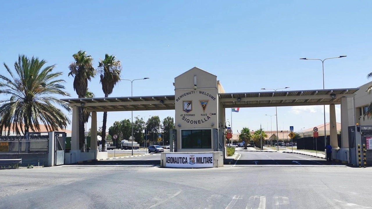Da Aviano a Sigonella aumentata la sicurezza per i militari Da Aviano a Sigonella aumentata la sicurezza per i militari