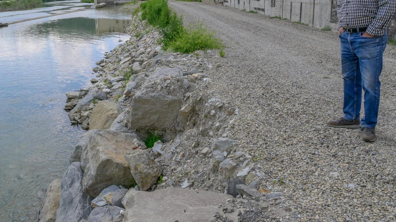 Comitati ambientalisti e residenti sul piede di guerra per i danni subiti dalla storica pescaia di Ellera a causa dei lavori Comitati ambientalisti e residenti sul piede di guerra per i danni subiti dalla storica pescaia di Ellera a causa dei lavori