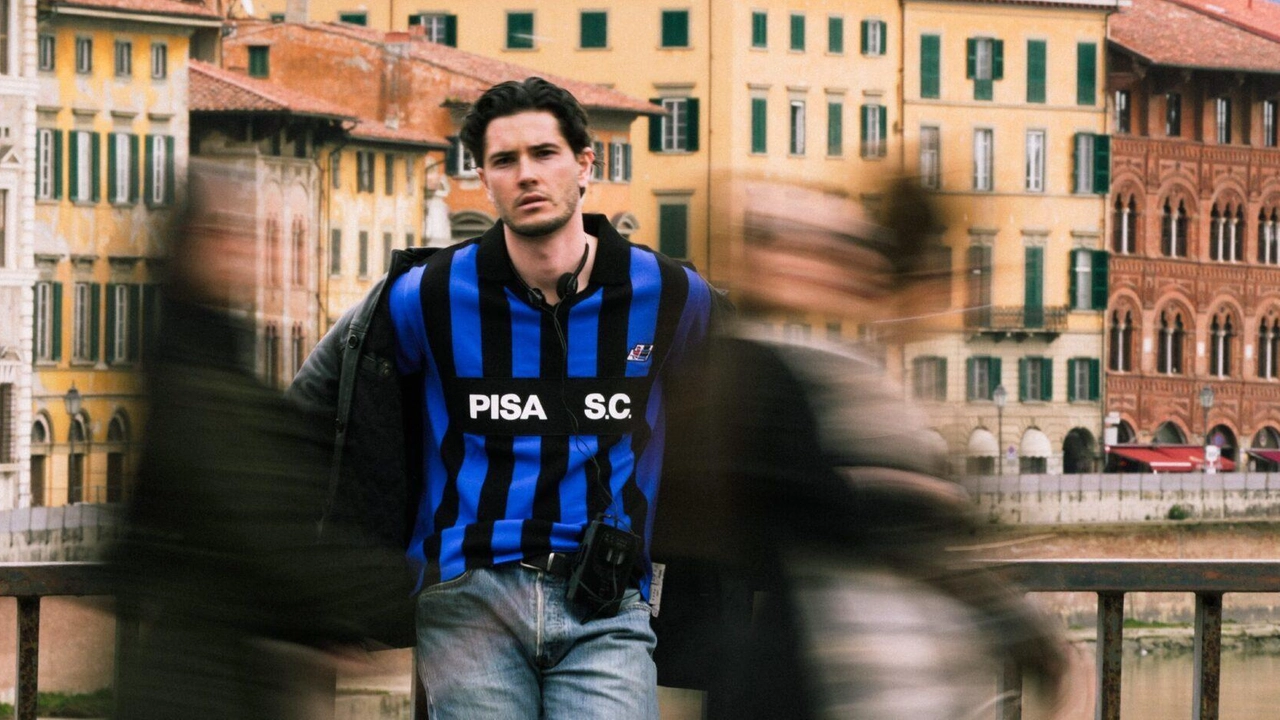 La maglia con la quale il Pisa conquistò la A. Edizione speciale per i cuori nerazzurri