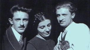 La famiglia Galante Garrone in una foto degli anni '30: Alessandro è a sinistra 