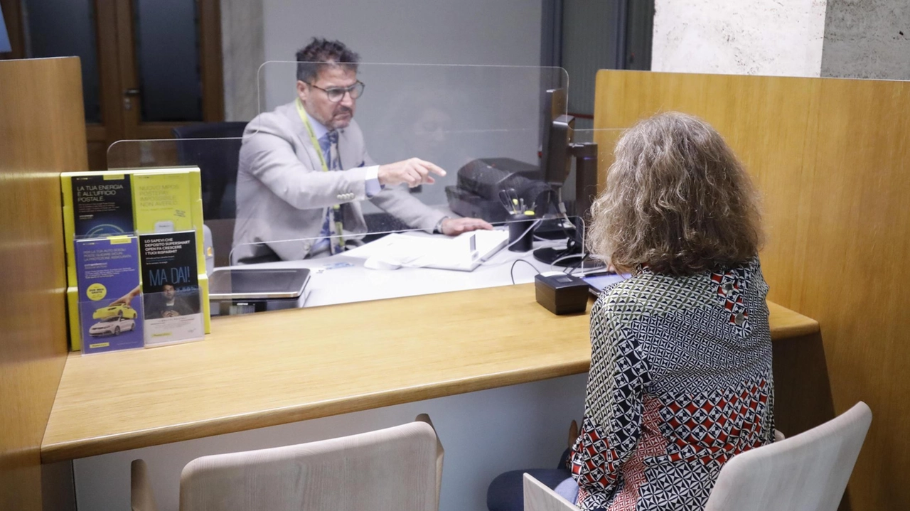 Poste Italiane ricerca in Umbria laureati/laureandi per attività di promozione e vendita di servizi finanziari, di prodotti assicurativi e di... Poste Italiane ricerca in Umbria laureati/laureandi per attività di promozione e vendita di servizi finanziari, di prodotti assicurativi e di...