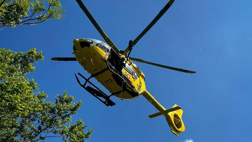 Il bambino è stato trasportato in elisoccorso all’ospedale di Perugia Il bambino è stato trasportato in elisoccorso all’ospedale di Perugia