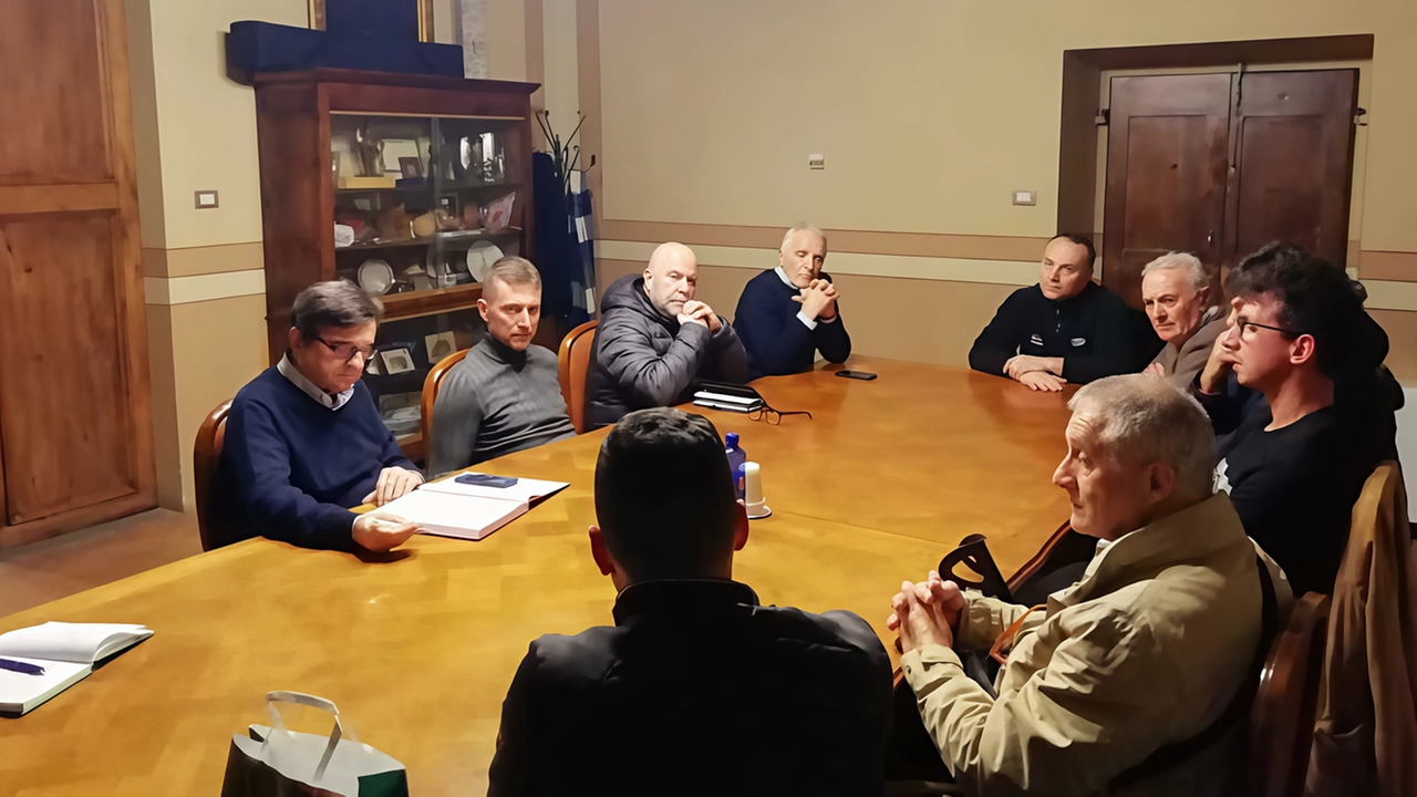 Solo pochi giorni fa, la segnalazione di intrusioni in abitazioni nella zona della Cisa. La pro Loco ha sollevato l’allarme: il sindaco promette anche pattuglie di vigili urbani. Solo pochi giorni fa, la segnalazione di intrusioni in abitazioni nella zona della Cisa. La pro Loco ha sollevato l’allarme: il sindaco promette anche pattuglie di vigili urbani.