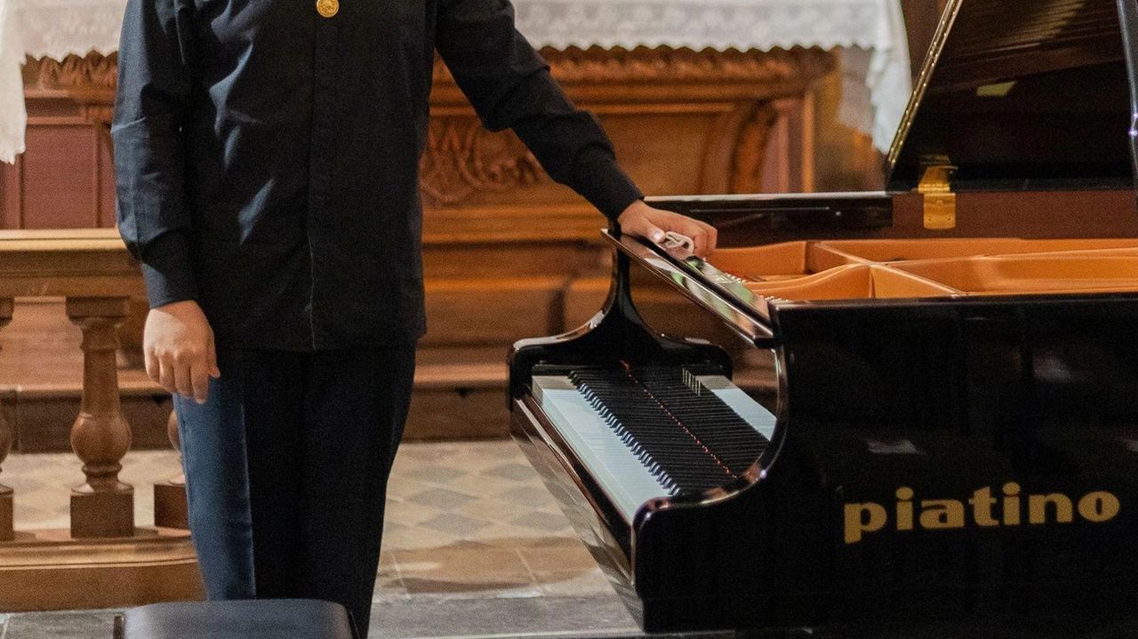 Il pianista Alessandro Marano si esibirà oggi dalle 17.30 nella sala «San Paolo» del Seminario vescovile di Grosseto, in via Ferrucci Il pianista Alessandro Marano si esibirà oggi dalle 17.30 nella sala «San Paolo» del Seminario vescovile di Grosseto, in via Ferrucci