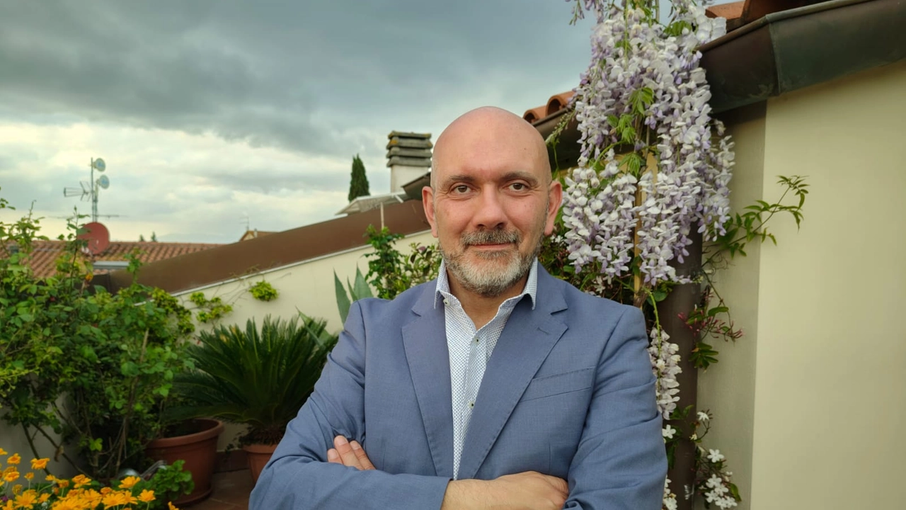 L'autore Maurizio Gazzarri