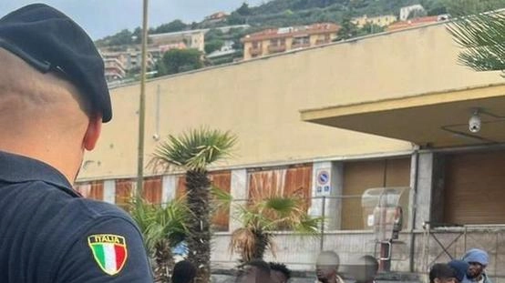 L’incontro in programma oggi ad Aulla punta a mettere in evidenza la contrarietà della popolazione all’ipotesi del Cpr sul territorio (foto di repertorio) L’incontro in programma oggi ad Aulla punta a mettere in evidenza la contrarietà della popolazione all’ipotesi del Cpr sul territorio (foto di repertorio)