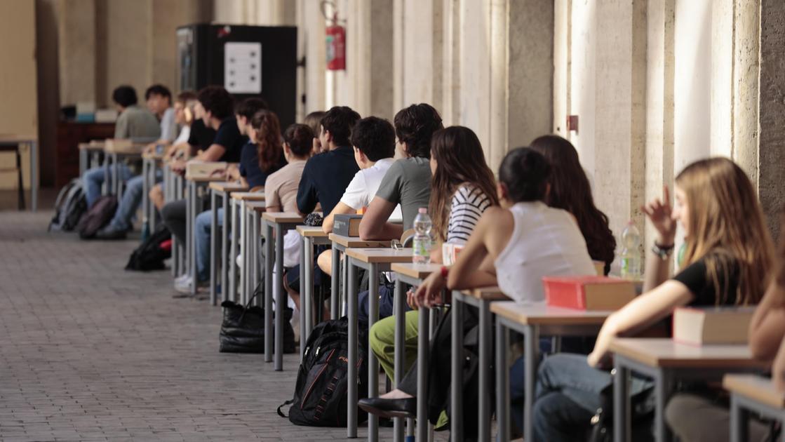 “Quel ragazzo andava ascoltato. La scuola rifletta”. Diserta l’orale alla maturità, parla la psicologa “Quel ragazzo andava ascoltato. La scuola rifletta”. Diserta l’orale alla maturità, parla la psicologa