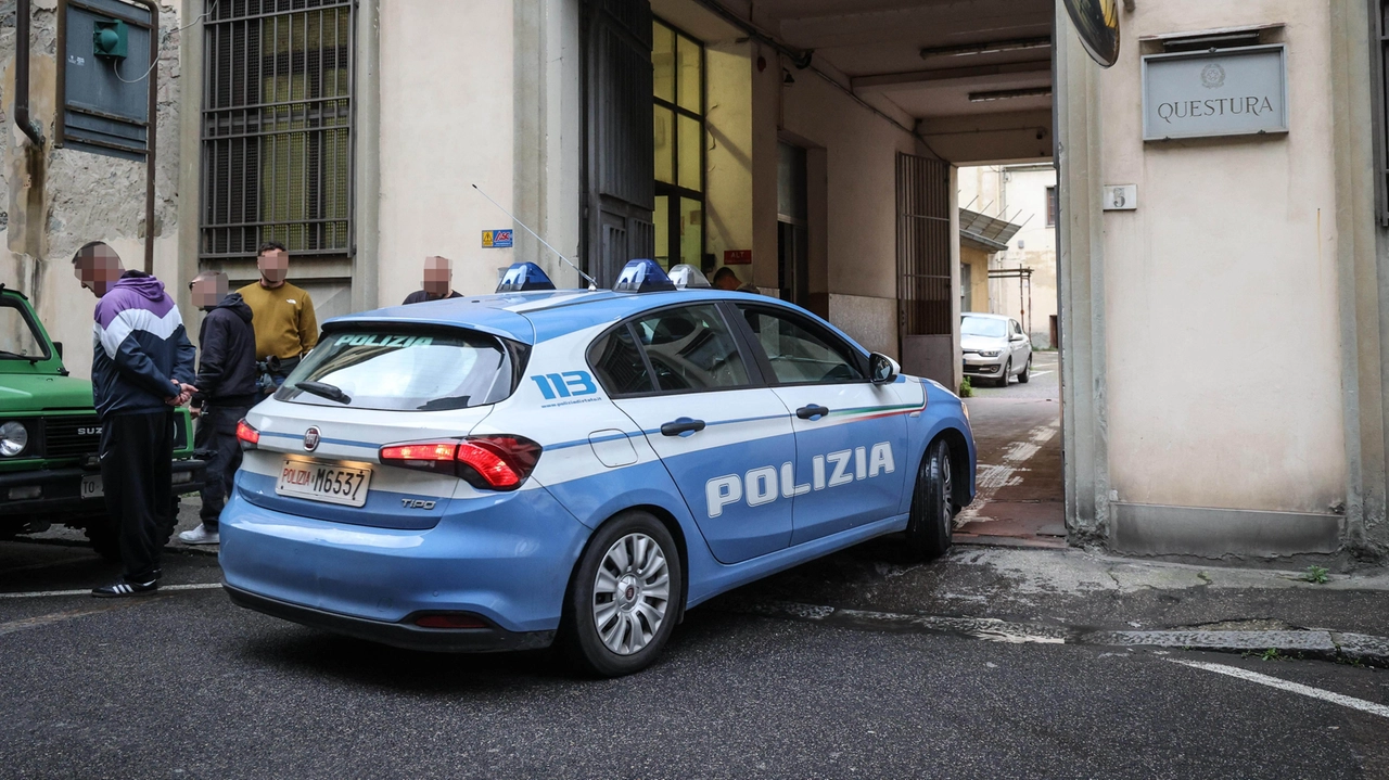 Nei guai con 17 kg di marijuana. Soldi e droga nascosti nella cantina