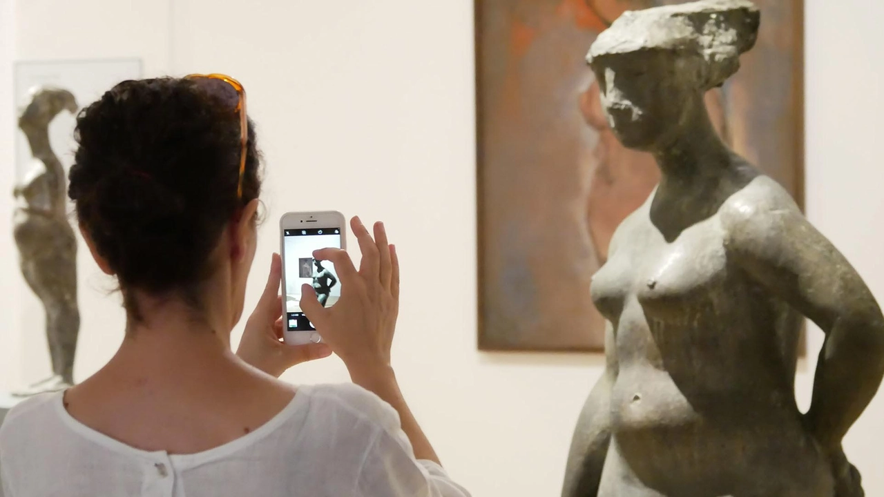 Il genio del Novecento in un doppio polo espositivo tra Fortezza e Galleria di San Francesco. Le opere più interessanti e il percorso. Il genio del Novecento in un doppio polo espositivo tra Fortezza e Galleria di San Francesco. Le opere più interessanti e il percorso.