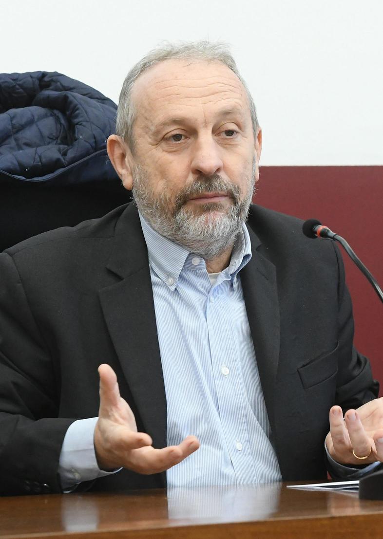 Pd, sfida a colpi di carte bollate. Sabatino: "Fermate il congresso" Pd, sfida a colpi di carte bollate. Sabatino: "Fermate il congresso"