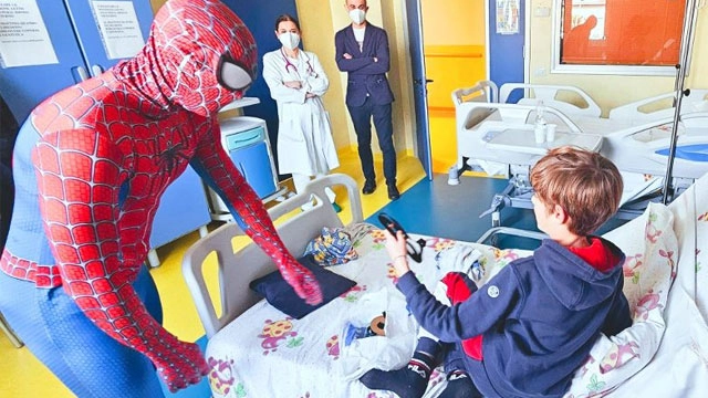 Il Natale all'ospedale Apuane Il Natale all'ospedale Apuane