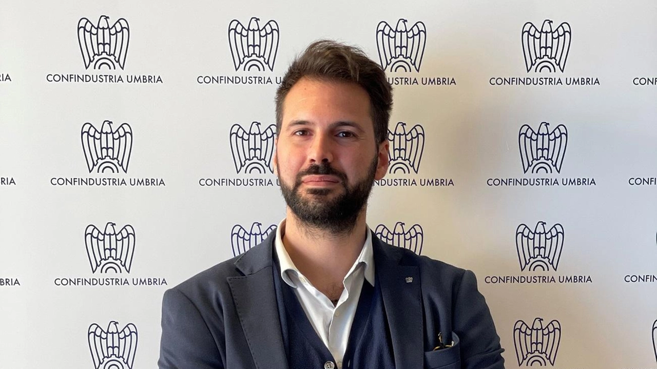 PERUGIA - Il presidente del Gruppo giovani imprenditori di Confindustria Umbria, Daniele Tonti, è stato nominato expert panel dalla presidenza... PERUGIA - Il presidente del Gruppo giovani imprenditori di Confindustria Umbria, Daniele Tonti, è stato nominato expert panel dalla presidenza...