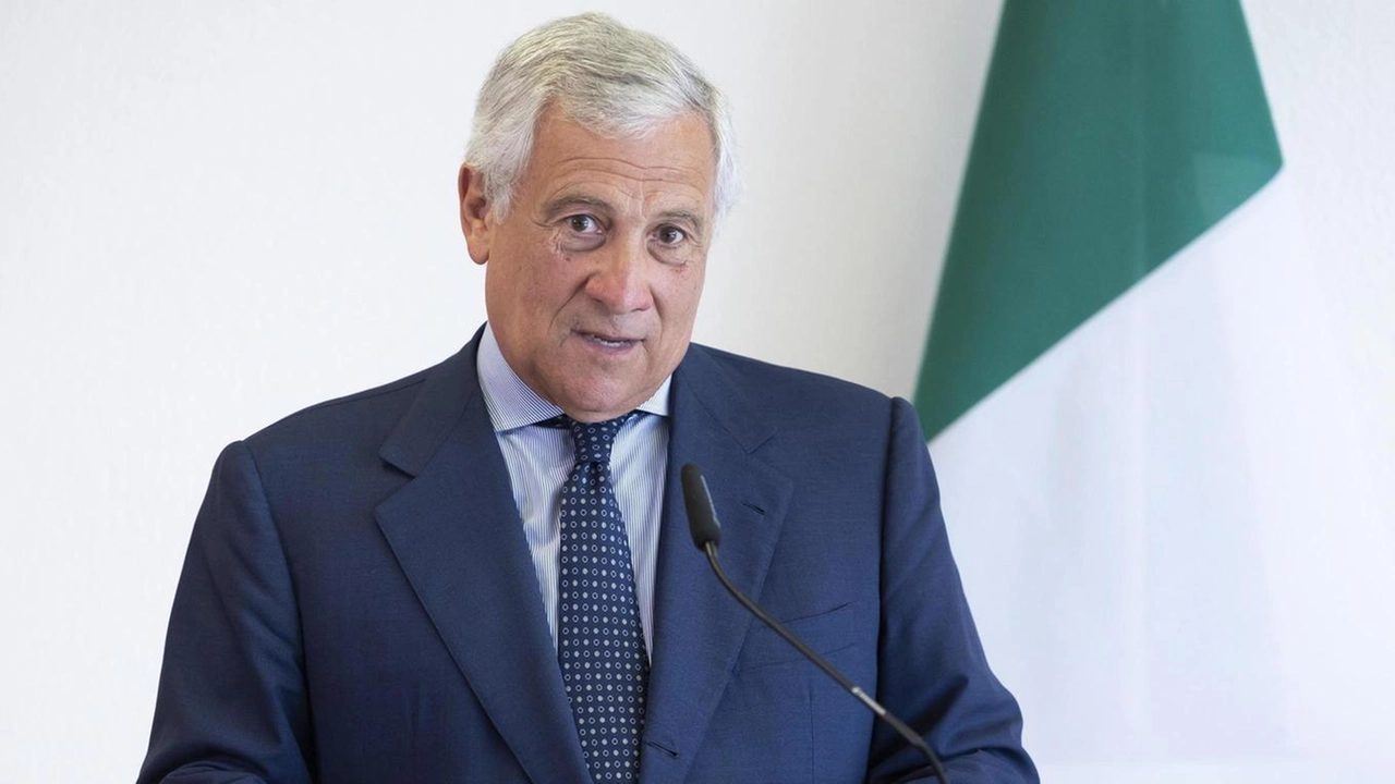 Luigi Vagaggini è stato a lungo collaboratore al Parlamento Europeo dell’attuale ministro degli Esteri Antonio Tajani (nella foto) Luigi Vagaggini è stato a lungo collaboratore al Parlamento Europeo dell’attuale ministro degli Esteri Antonio Tajani (nella foto)