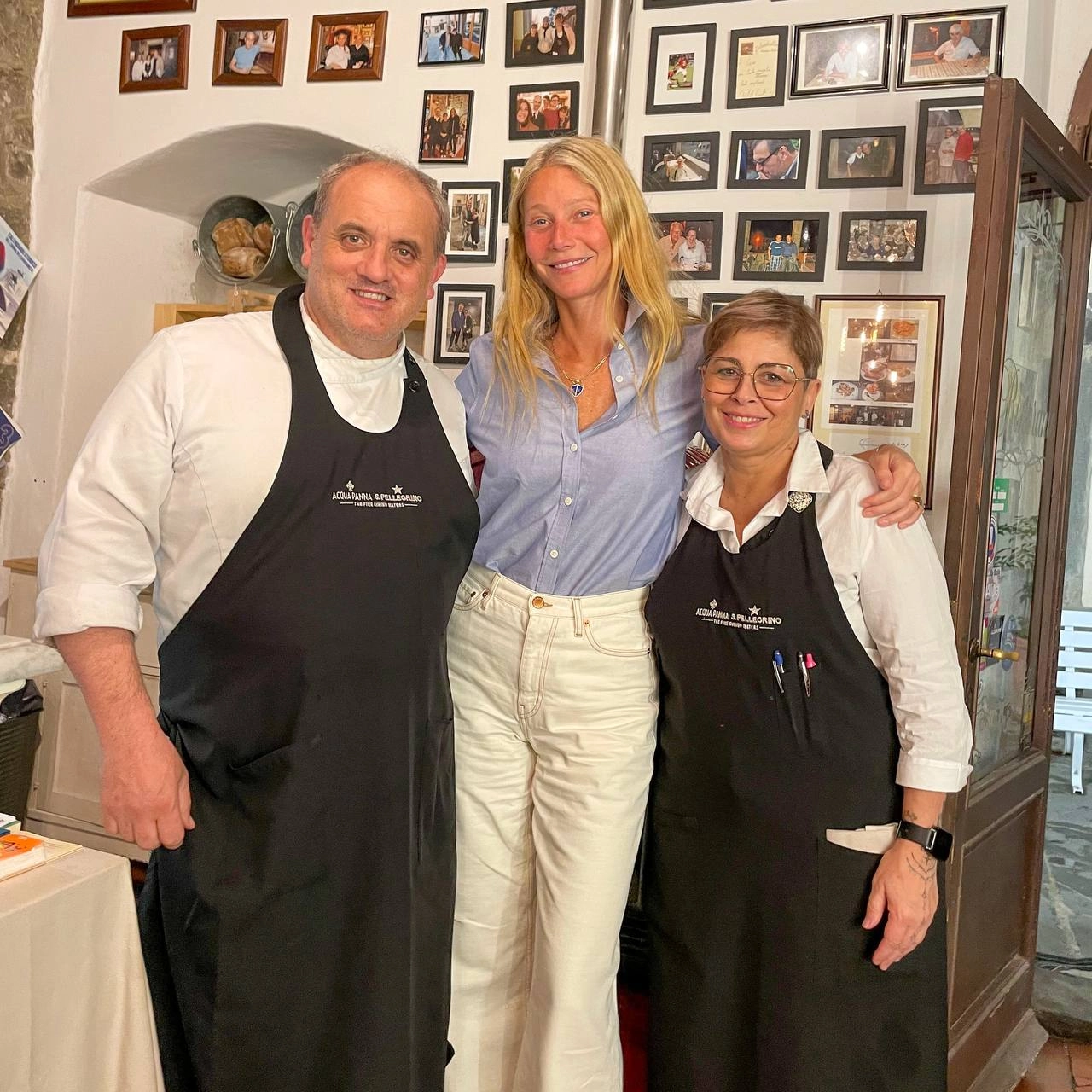Gwyneth Paltrow al ristorante La Loggetta a Cortona