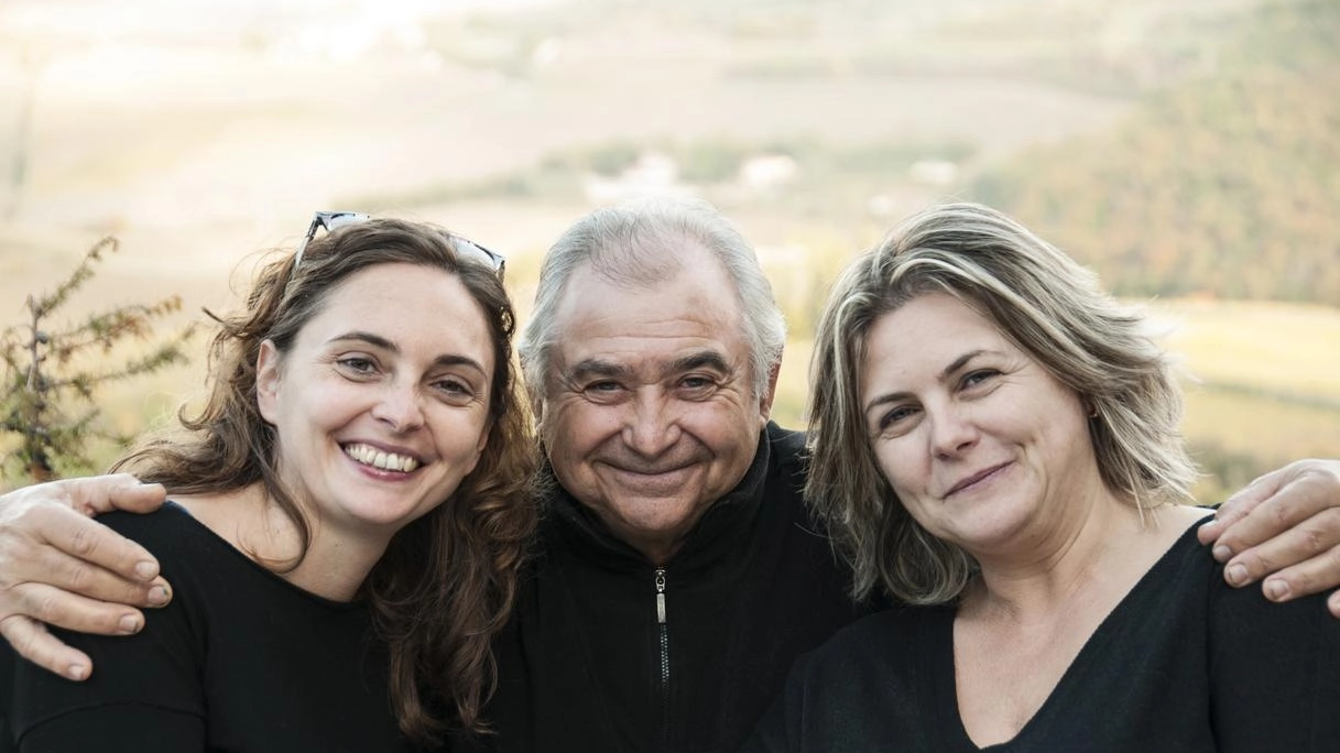 Azienda fondata nel 1949 da Guido e Annunziata, oggi al top nell’agricoltura di qualità. La realtà Cesani è una destinazione ideale per gli appassionati del turismo enologico. . Azienda fondata nel 1949 da Guido e Annunziata, oggi al top nell’agricoltura di qualità. La realtà Cesani è una destinazione ideale per gli appassionati del turismo enologico. .