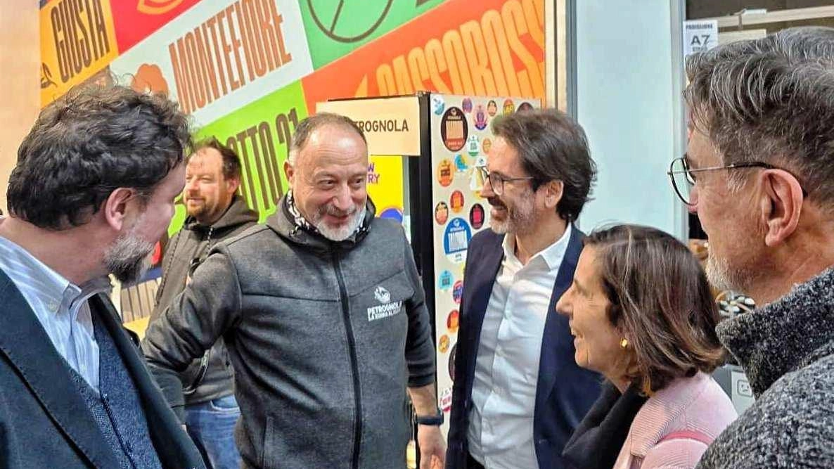 Il consigliere regionale del Pd, Mario Puppa, ha partecipato al “Beer & Food Attraction“ di Rimini Il consigliere regionale del Pd, Mario Puppa, ha partecipato al “Beer & Food Attraction“ di Rimini