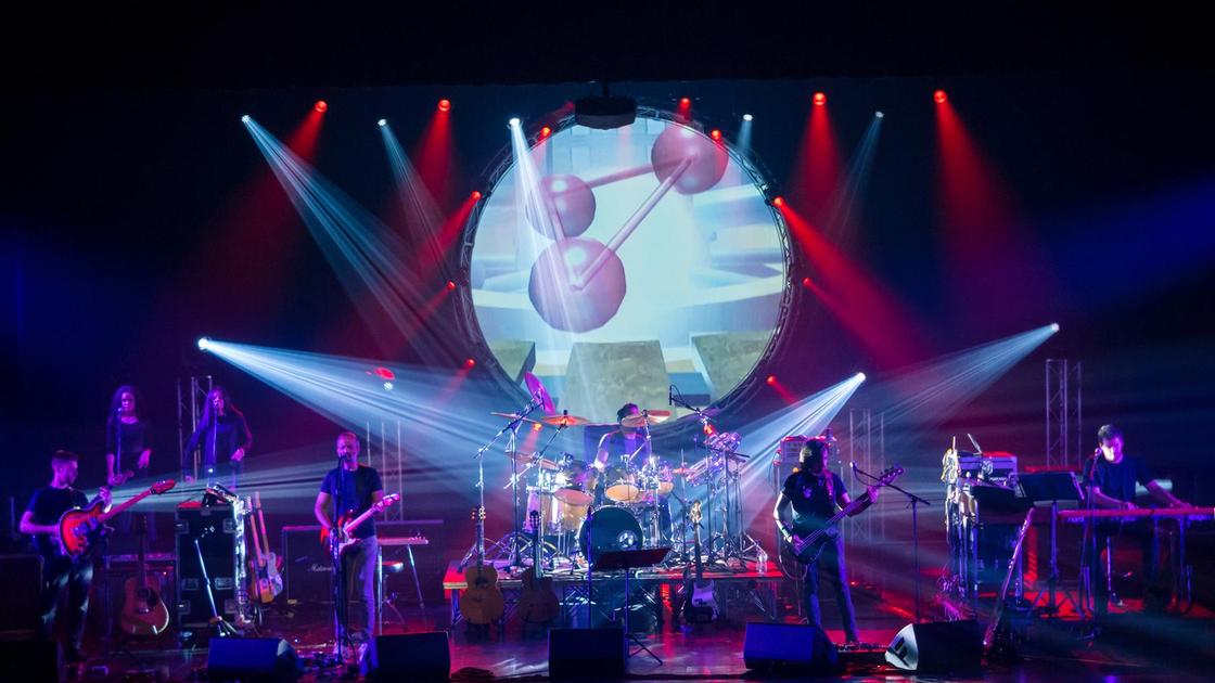 big one al teatro petrarca stasera il pink floyd show