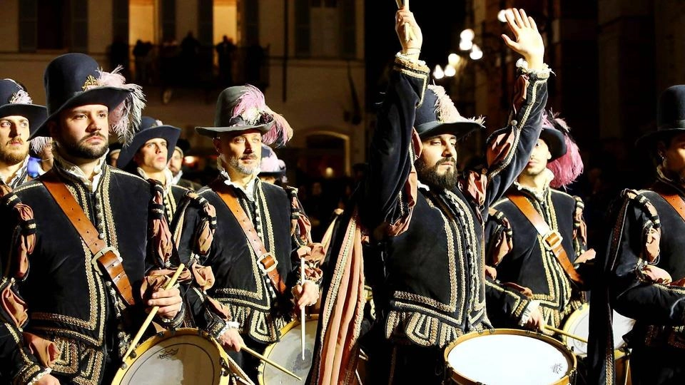 FOLIGNO Traffico rivoluzionato per il gran finale della Giostra della Rivincita. In occasione del Corteo storico, sabato 13...