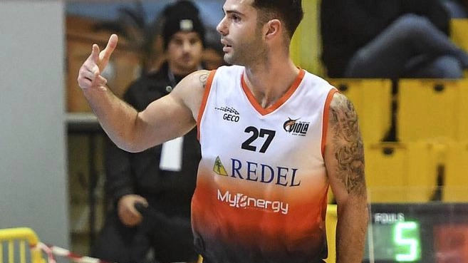 Arriva dalla Viola Reggio Calabria, altra nobile decaduta del basket nazionale, il rinforzo tanto atteso per la Note di Siena,... Arriva dalla Viola Reggio Calabria, altra nobile decaduta del basket nazionale, il rinforzo tanto atteso per la Note di Siena,...