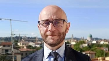 Alessandro Trivisonno è il presidente dell’Ordine degli Agronomi e Forestali della provincia di Firenze. I pini domestici potevano stare in... Alessandro Trivisonno è il presidente dell’Ordine degli Agronomi e Forestali della provincia di Firenze. I pini domestici potevano stare in...
