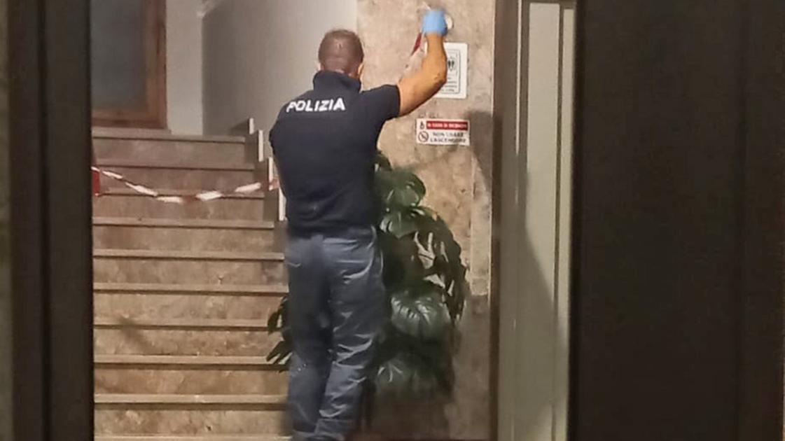 Aggredito brutalmente dal figlio, muore dopo 49 giorni