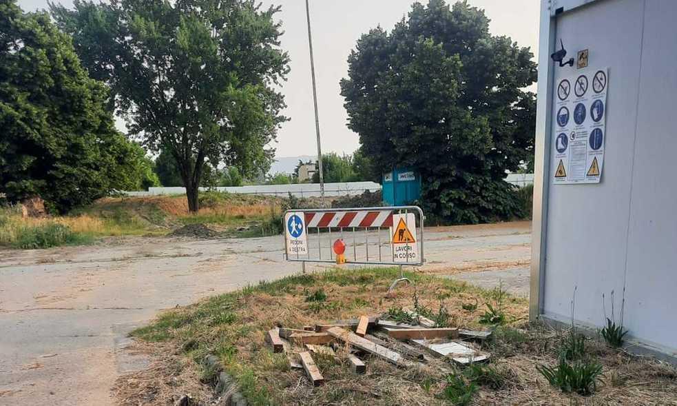 https://www.lanazione.it/image-service/view/acePublic/alias/contentid/OWIzZmUyNzUtZDQ3Zi00/0/casa-di-comunita-di-san-paolo-quel-cantiere-va-pianissimo-urgono-risposte-a-impegni-precisi.jpeg