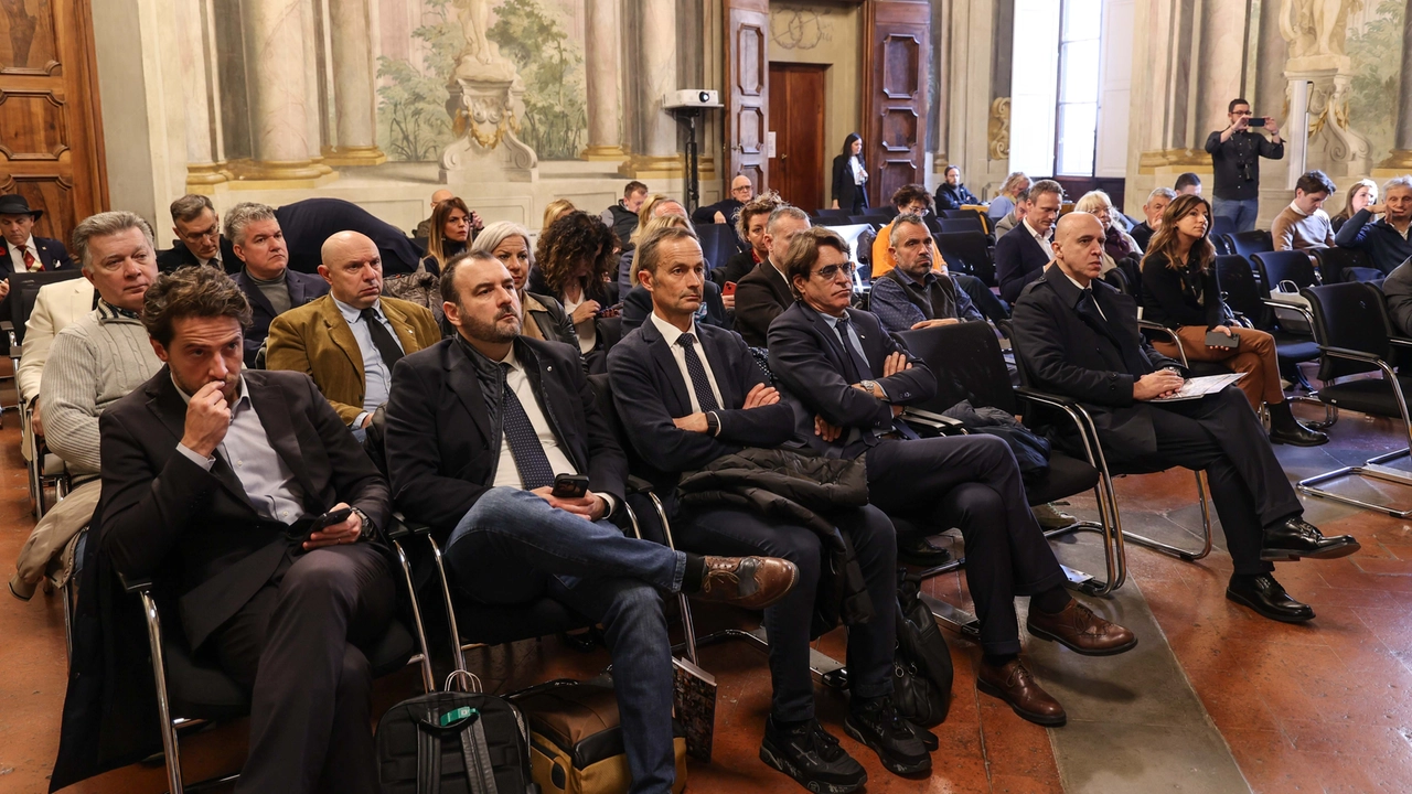 Meeting Unioni e Mestieri "PMI toscane e artigianato: unione tra storia e futuro" (Giuseppe Cabras/New Press Photo) Meeting Unioni e Mestieri "PMI toscane e artigianato: unione tra storia e futuro" (Giuseppe Cabras/New Press Photo)