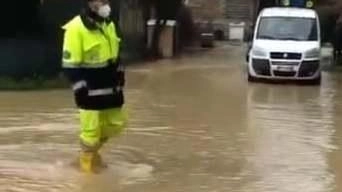 L’esondazione del Caina che nel 2010 colpì le zone di Mantignana e Capocavallo provocando gravi danni ad aziende e abitazioni L’esondazione del Caina che nel 2010 colpì le zone di Mantignana e Capocavallo provocando gravi danni ad aziende e abitazioni