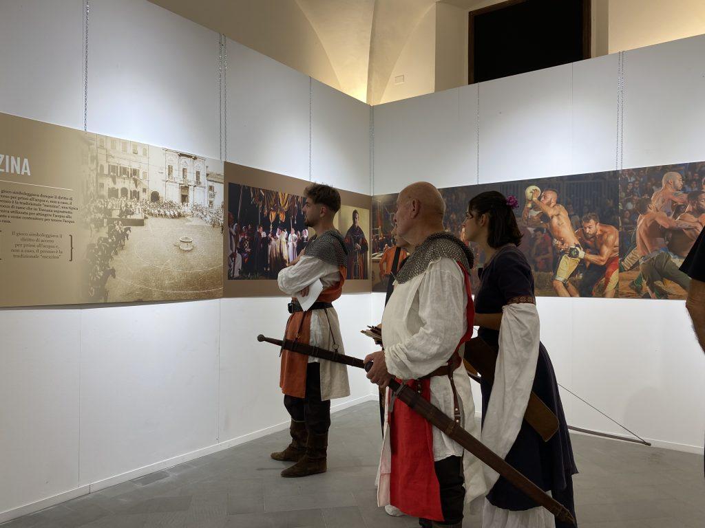 “Montevarchi tra storia e leggenda” “Montevarchi tra storia e leggenda”