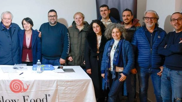 Rinnovate le cariche sociali della condotta Slow Food LuniApua. Focus su progetti a km zero e tradizioni culinarie.