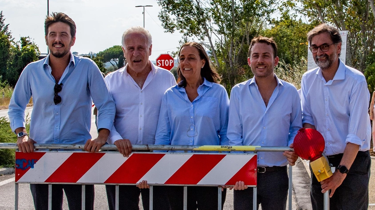 L’inaugurazione del parcheggio scambiatore di Bagno a Ripoli con 374 posti auto a servizio del capolinea via Granacci ma anche del Viola Park