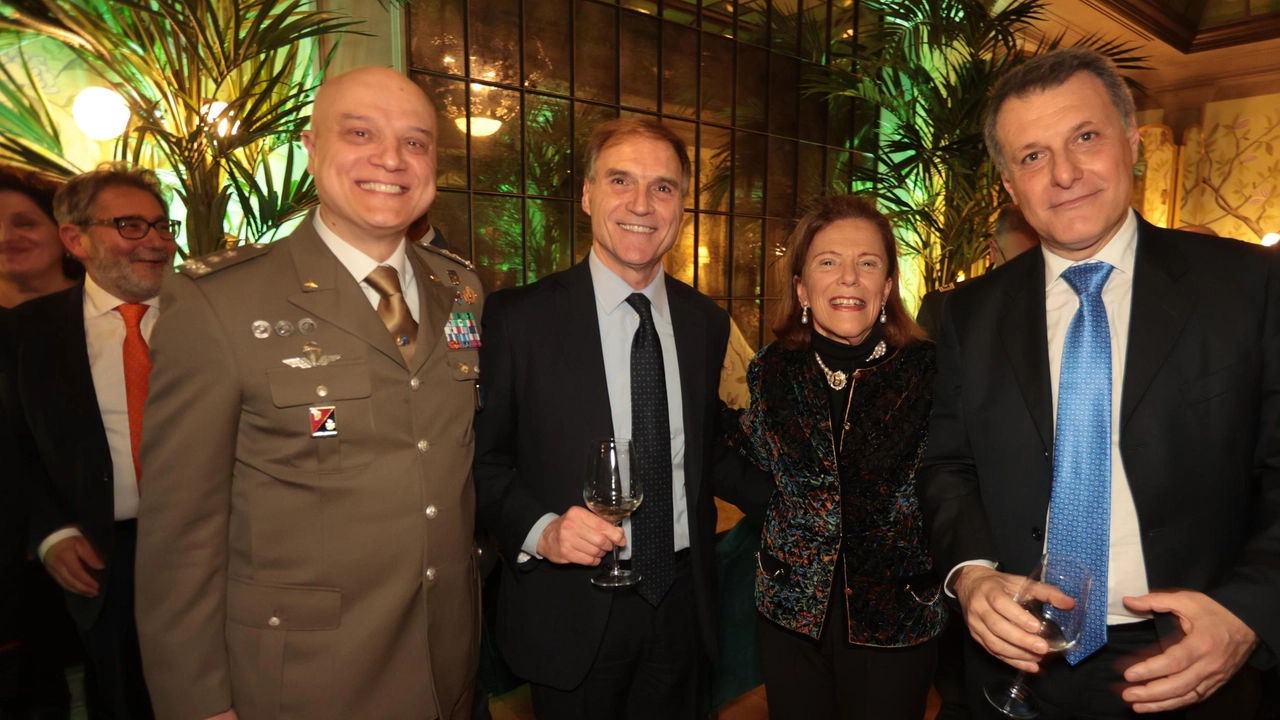 Un momento della serata di benvenuto al questore e al comandante dell’Igm