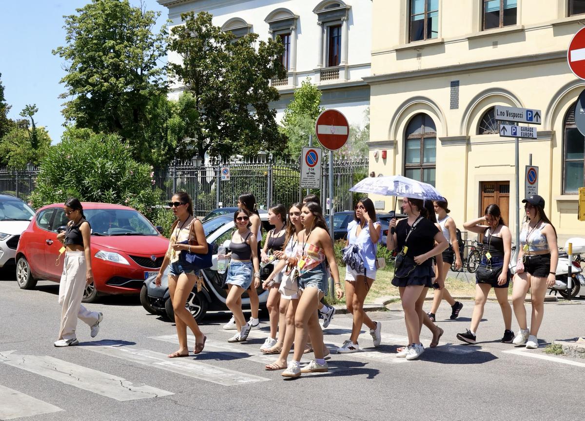 Incassi e presenze top, prezzi giù: “Così Barcellona straccia Firenze. La battaglia è nei servizi” Incassi e presenze top, prezzi giù: “Così Barcellona straccia Firenze. La battaglia è nei servizi”