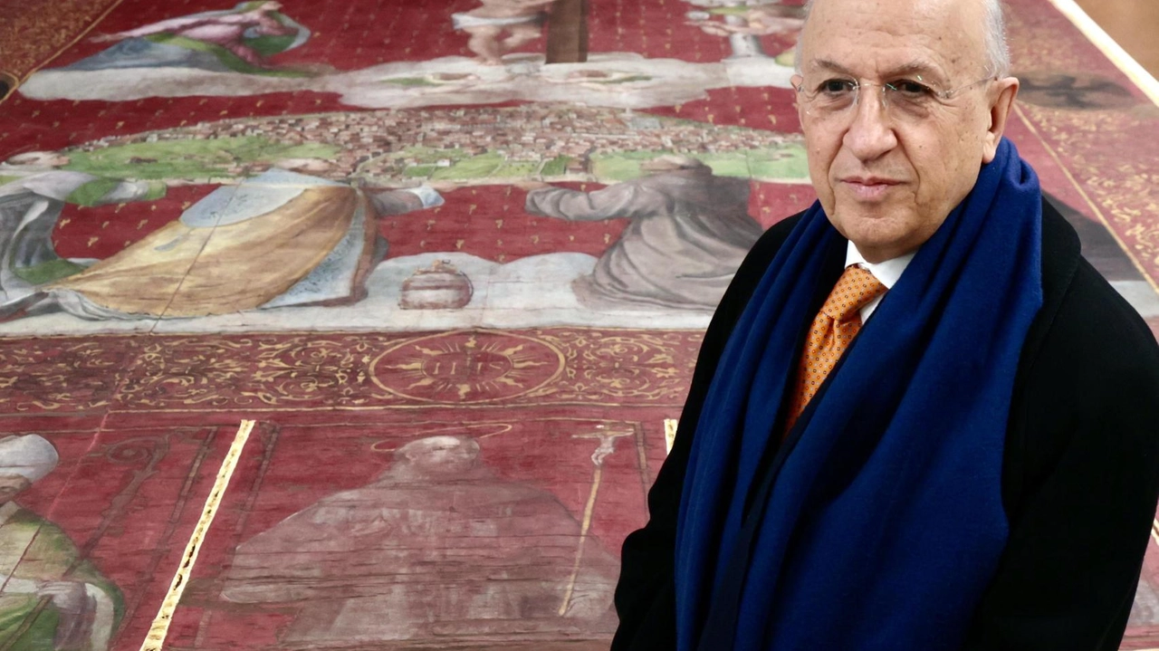Il gonfalone dell’Aquila restaurato e il presidente dell’Associazione Bancaria Italiana, Antonio Patuelli Il gonfalone dell’Aquila restaurato e il presidente dell’Associazione Bancaria Italiana, Antonio Patuelli