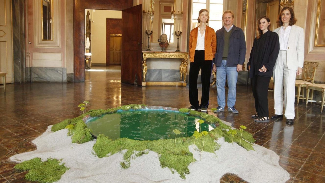 Un viaggio onirico, tra ninfei e paesaggi marini. Opere e installazioni che dialogano con le stanze di palazzo Chigi Zondadari,... Un viaggio onirico, tra ninfei e paesaggi marini. Opere e installazioni che dialogano con le stanze di palazzo Chigi Zondadari,...