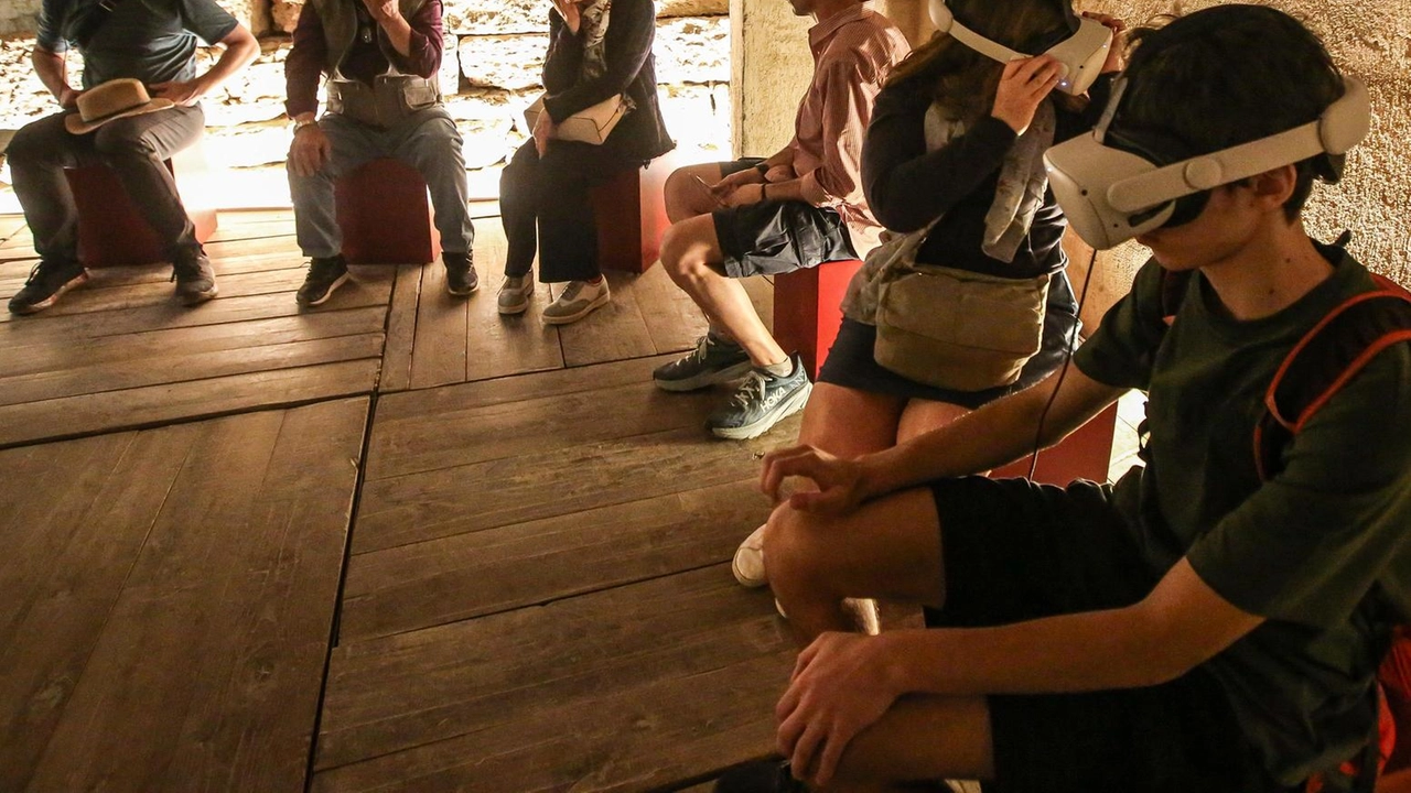 Uno spettacolare viaggio immersivo a 360 gradi nella Perugia del I secolo avanti Cristo, come mai è stata vista. Ecco... Uno spettacolare viaggio immersivo a 360 gradi nella Perugia del I secolo avanti Cristo, come mai è stata vista. Ecco...