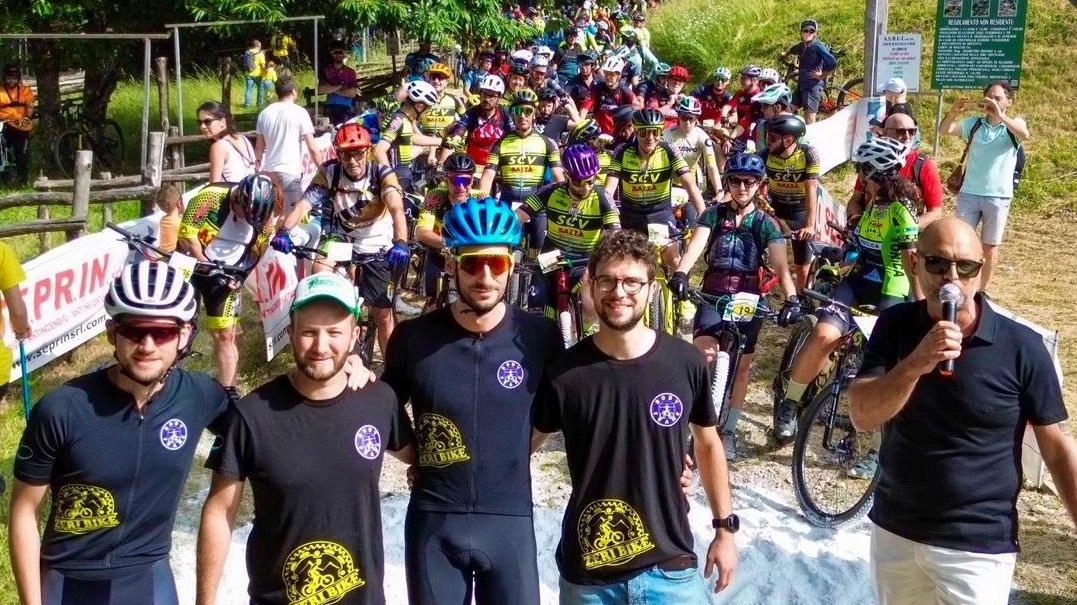 E’ ripartita con un grande successo la “Zeri Bike & Trail” che, svoltasi domenica scorsa, ha visto la partecipazione... E’ ripartita con un grande successo la “Zeri Bike & Trail” che, svoltasi domenica scorsa, ha visto la partecipazione...