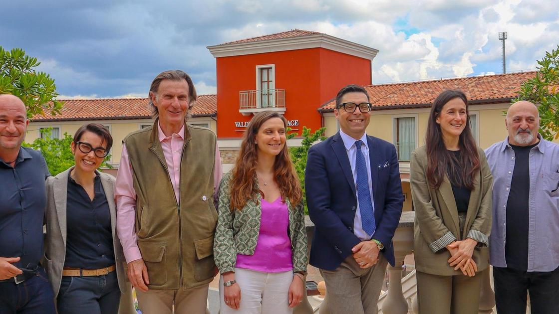 Calici di solidarietà: raccolta per il Meyer Calici di solidarietà: raccolta per il Meyer