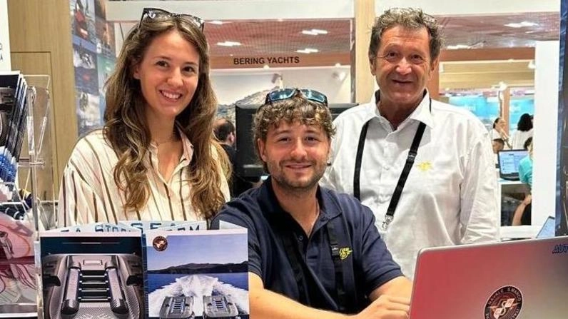 I rappresentanti del Cantiere San Marco al Cannes Yachting Festival I rappresentanti del Cantiere San Marco al Cannes Yachting Festival