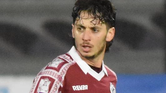 La squadra si prepara per i playoff con un'amichevole serale. Ottimismo per il recupero di Dezi contro il Gubbio. La squadra si prepara per i playoff con un'amichevole serale. Ottimismo per il recupero di Dezi contro il Gubbio.