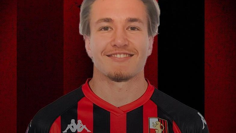 In rossonero l’ala destra Henri Salomaa, finlandese di 21 anni In rossonero l’ala destra Henri Salomaa, finlandese di 21 anni