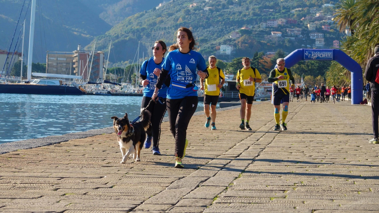 Grande successo dell’iniziativa organizzata da Spezia Marathon Dlf. Raccolta di fondi per pediatria. I numeri della lotteria di beneficenza. Grande successo dell’iniziativa organizzata da Spezia Marathon Dlf. Raccolta di fondi per pediatria. I numeri della lotteria di beneficenza.