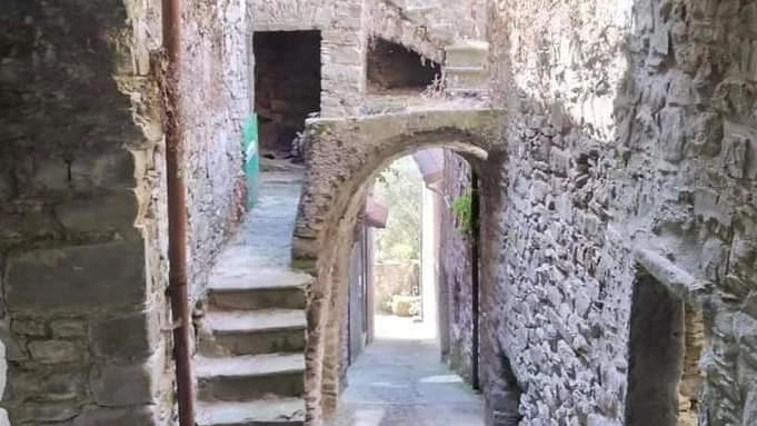 Il caratteristico borgo di Villecchia, in Comune di Tresana, era già stato oggetto di importanti attenzioni nel 2023 con progetti dedicati al rilancio Il caratteristico borgo di Villecchia, in Comune di Tresana, era già stato oggetto di importanti attenzioni nel 2023 con progetti dedicati al rilancio