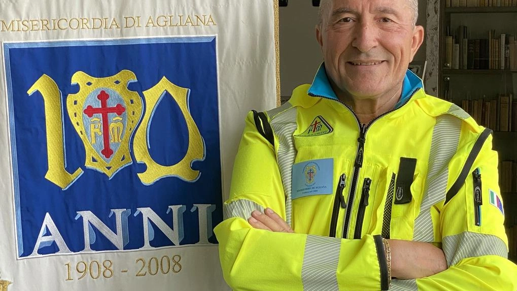 Il governatore Franco Benesperi Il governatore Franco Benesperi