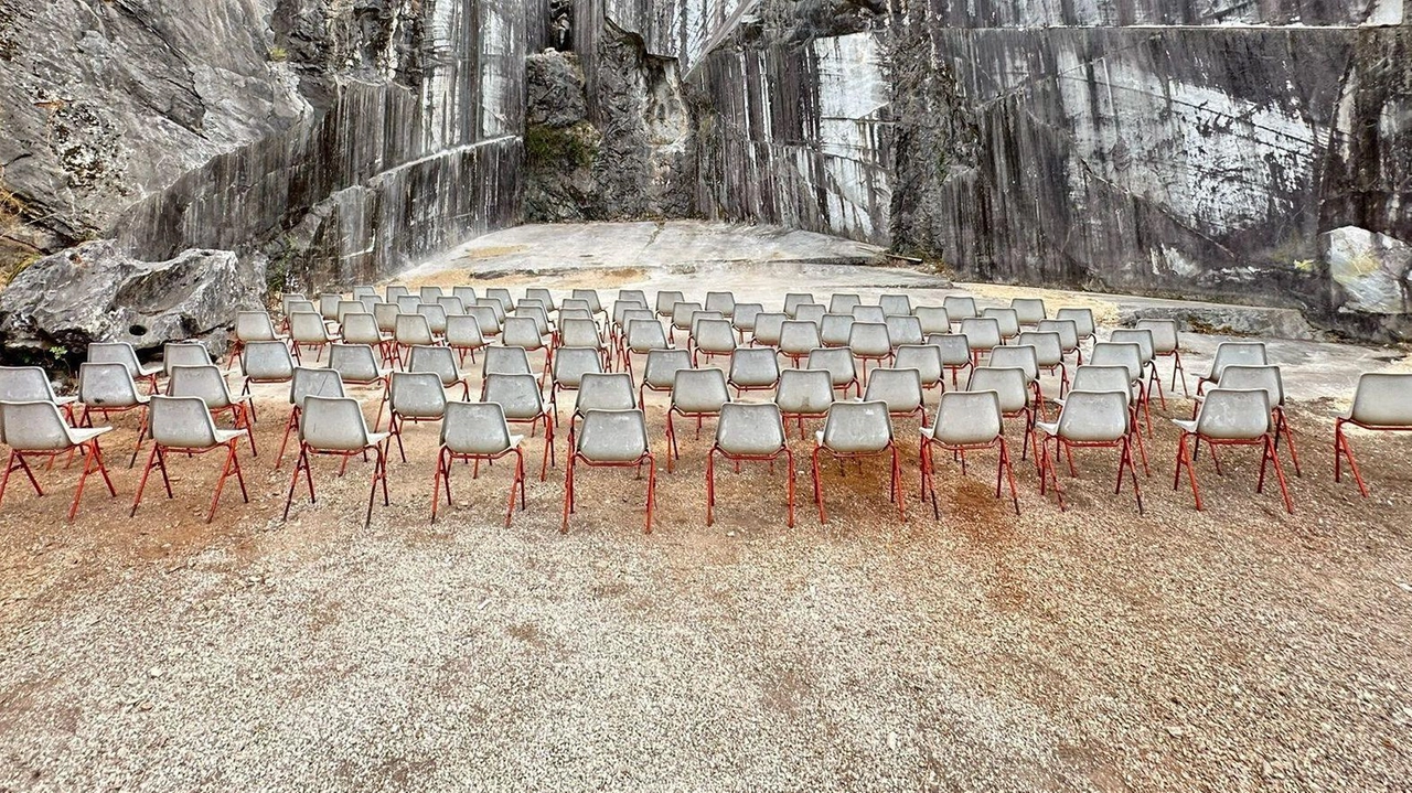 Sarà inaugurato stasera alle 19.30 lo spazio spettacoli di cava Barghetti, sopra Palazzo Mediceo, oggetto nelle scorse settimane di approfonditi...